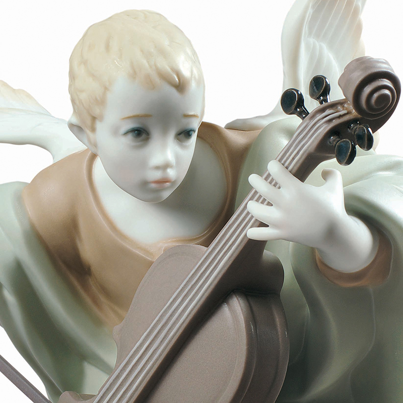 

Lladro Heavenly Cellist Angel Figurine