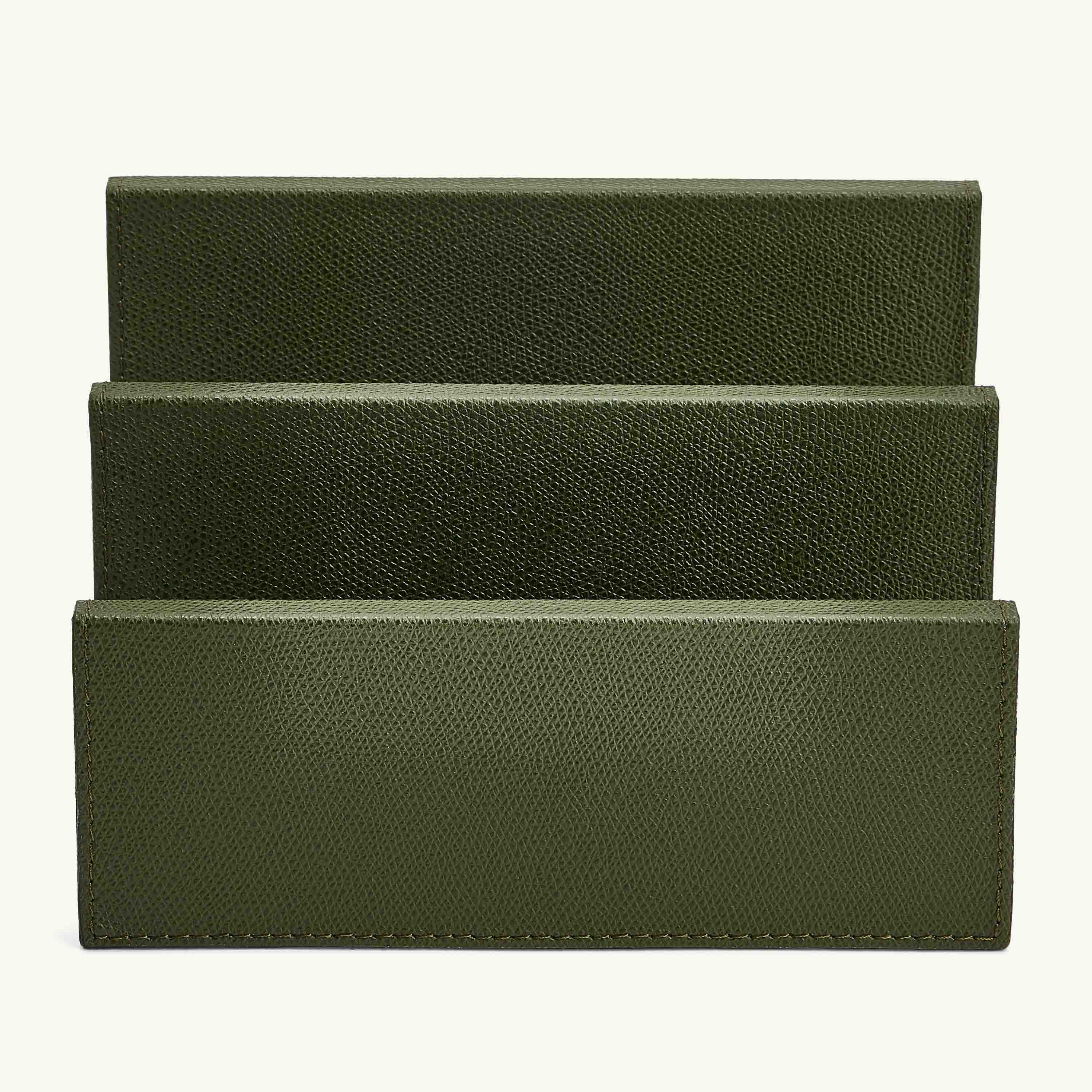 

Arthur Envelope Holder